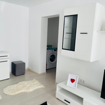 Apartament Incantator Κραϊόβα Εξωτερικό φωτογραφία